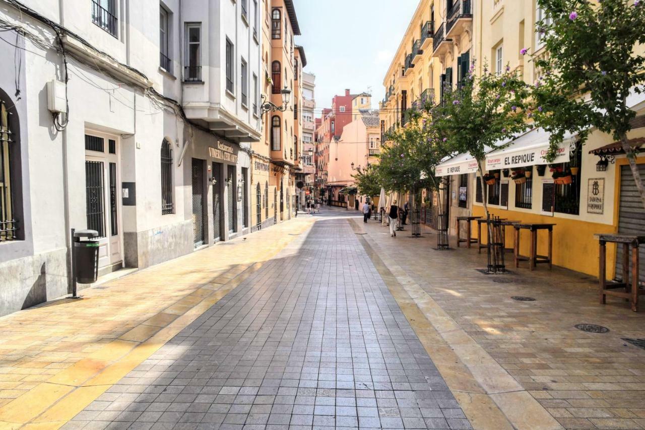 Homely Málaga Cervantes Esterno foto